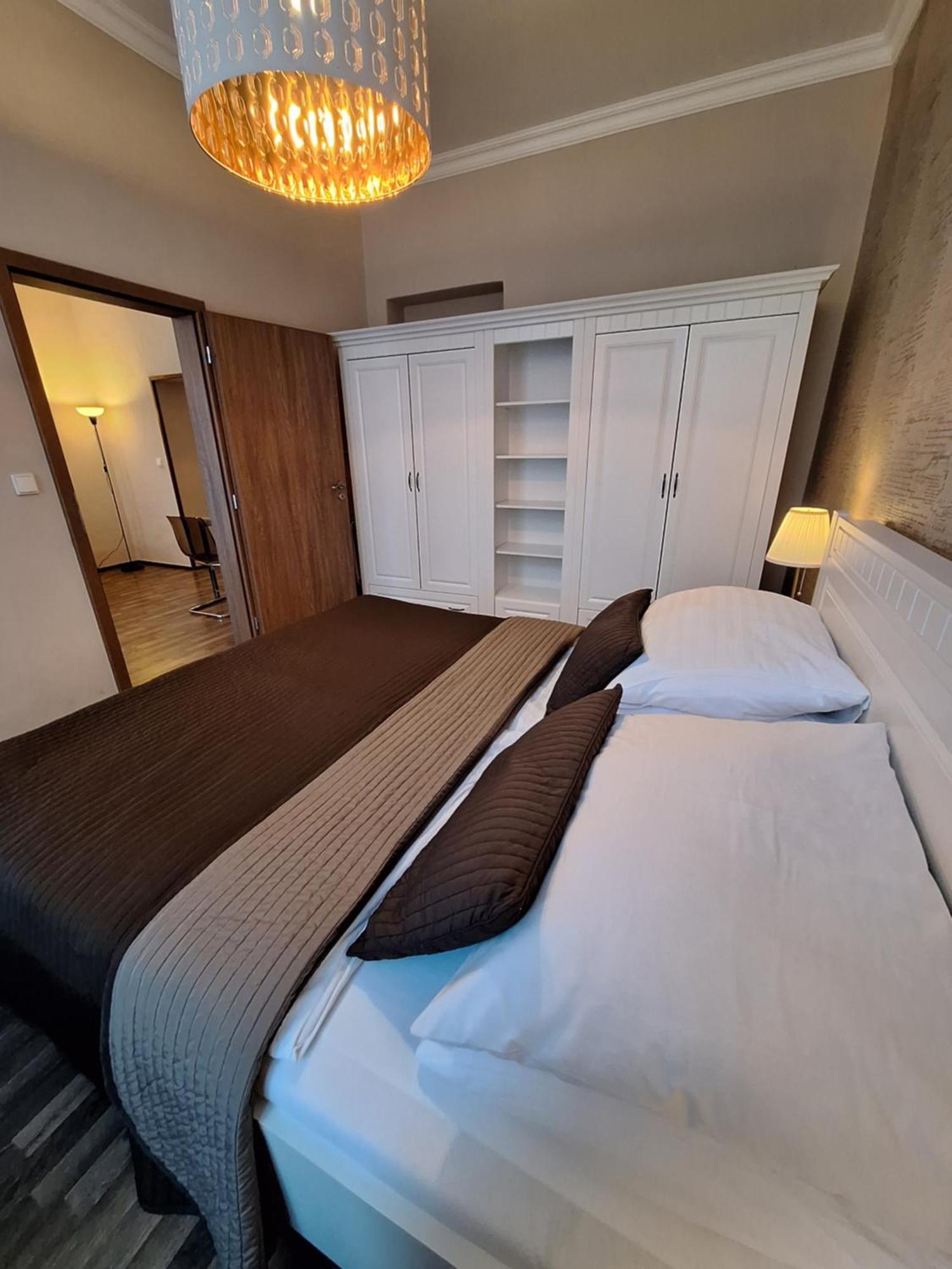 Residence Moravia Apartments Karlovy Vary Esterno foto