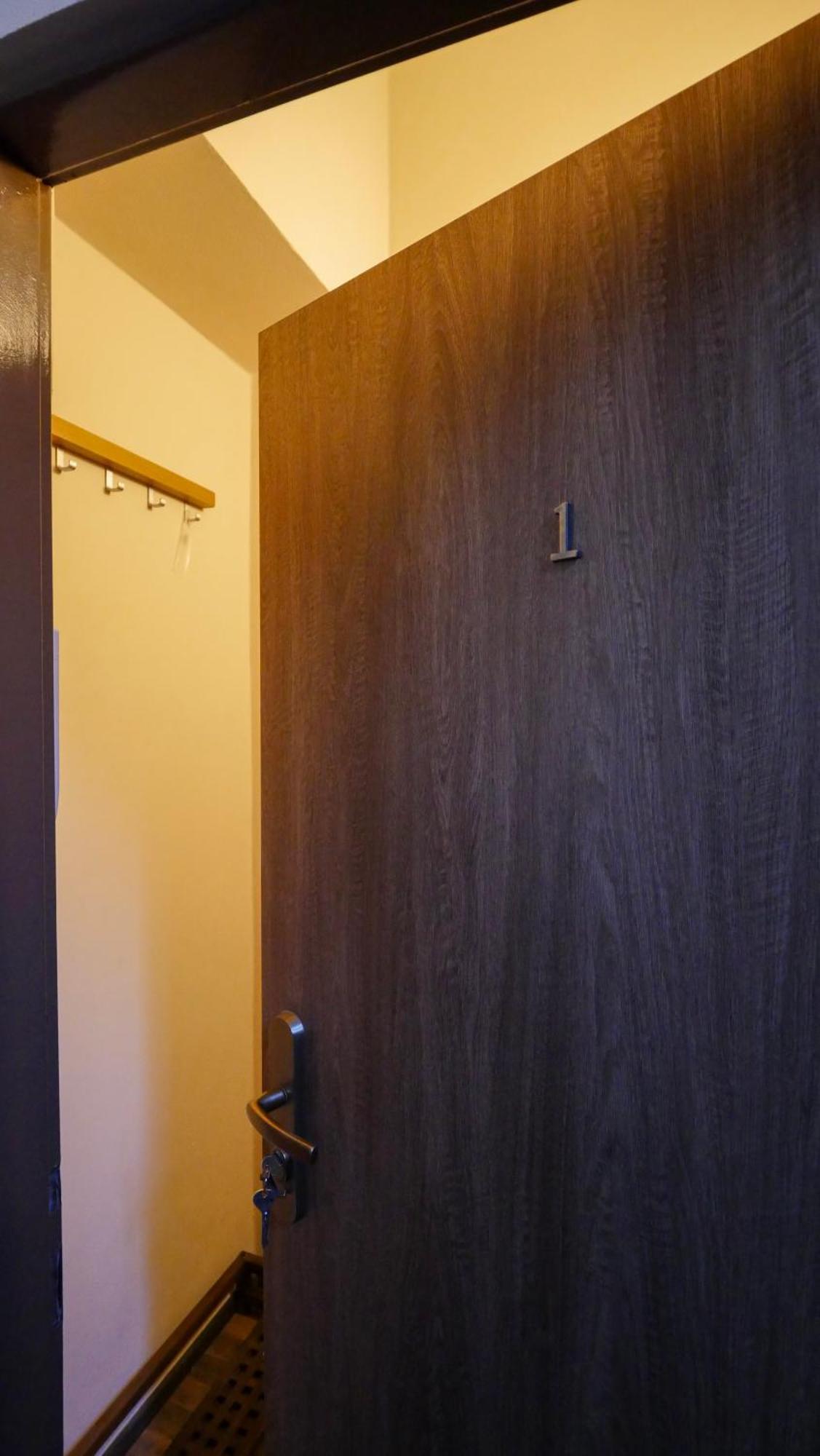 Residence Moravia Apartments Karlovy Vary Esterno foto